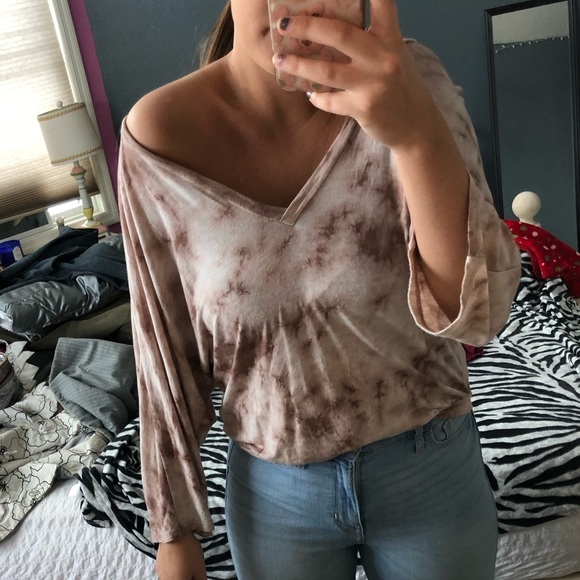 Buckle Tops - Willow&Root top
